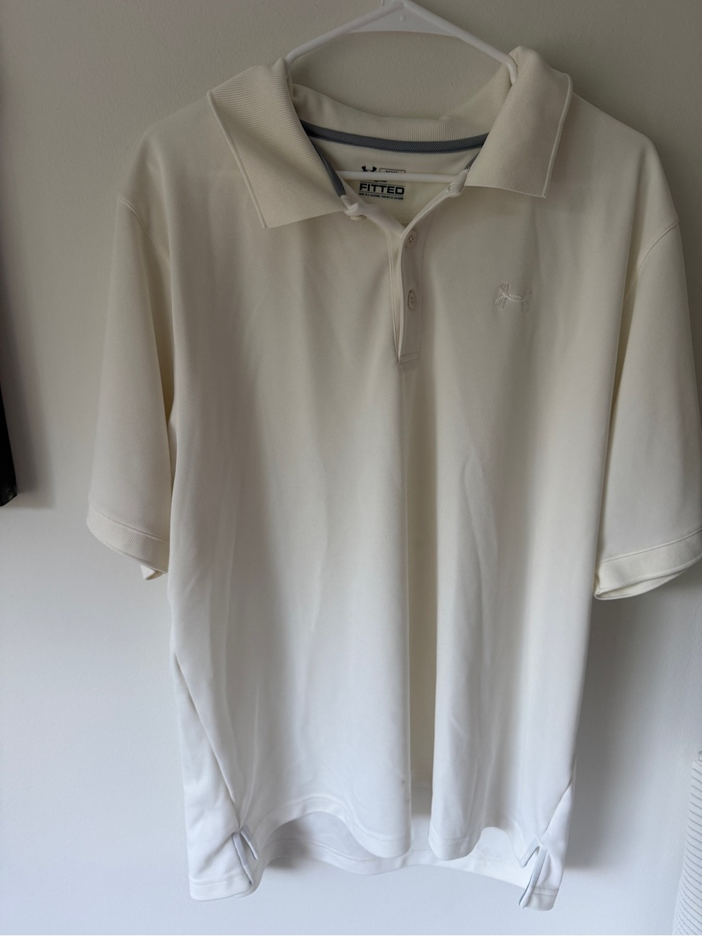Under Armour Cream Polo Shirt - Picture 1 of 4